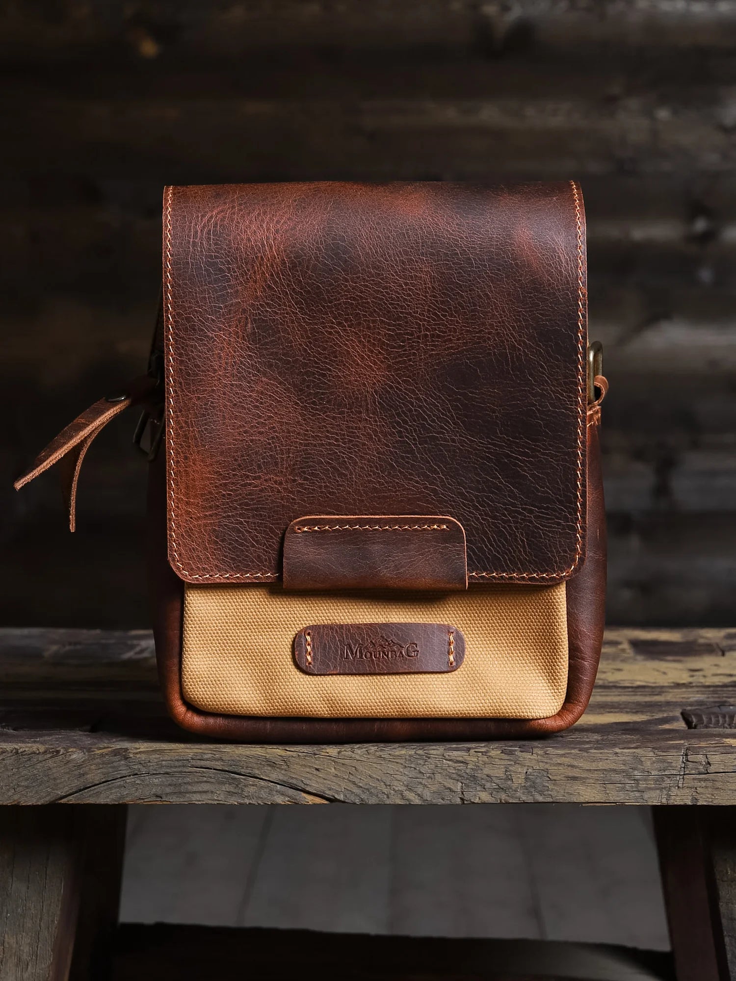 Petra Çapraz Omuz Çantası