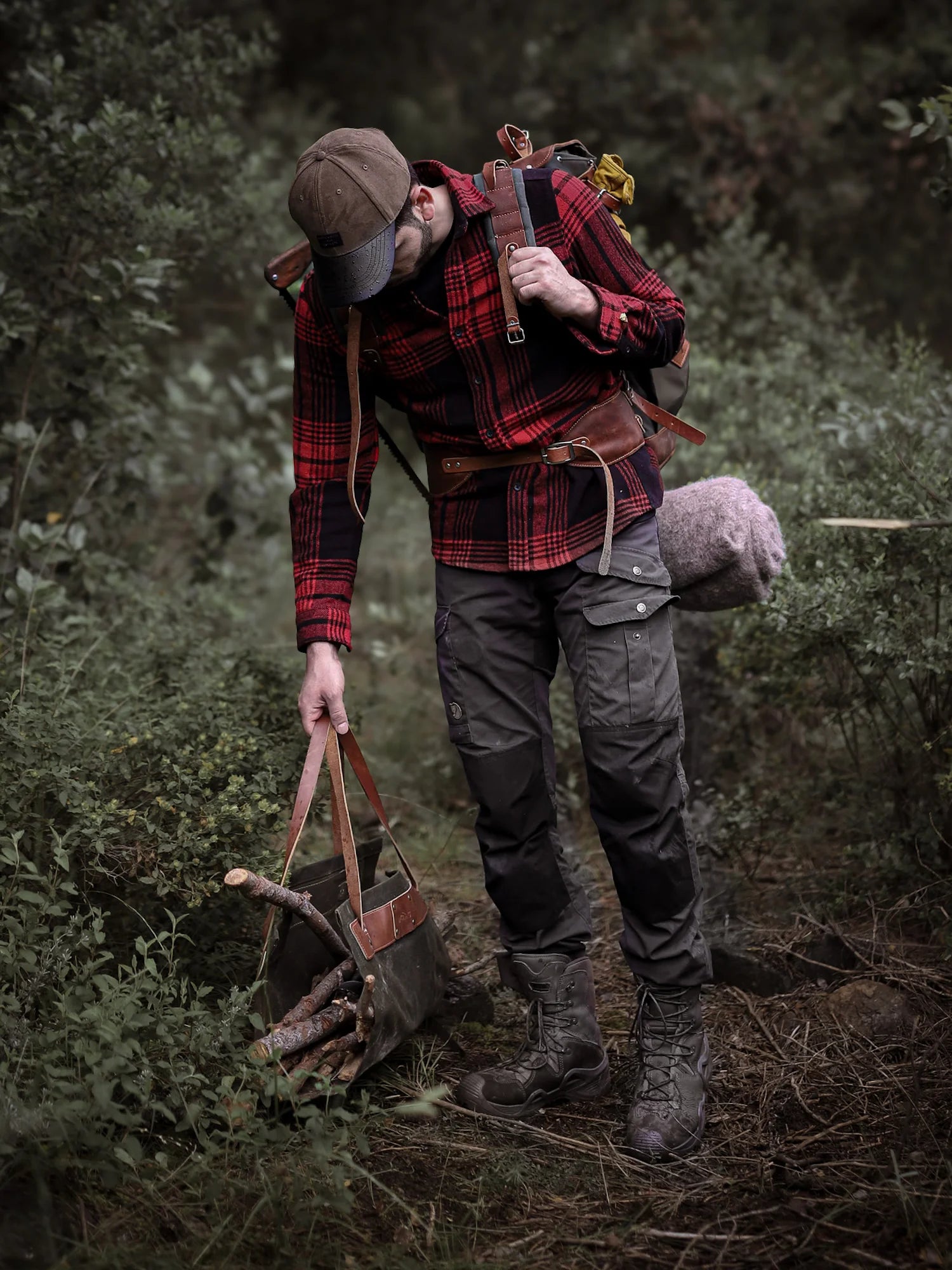 Amanos El Yapımı Hakiki Deri Mumlu Kanvas Bushcraft Çantası