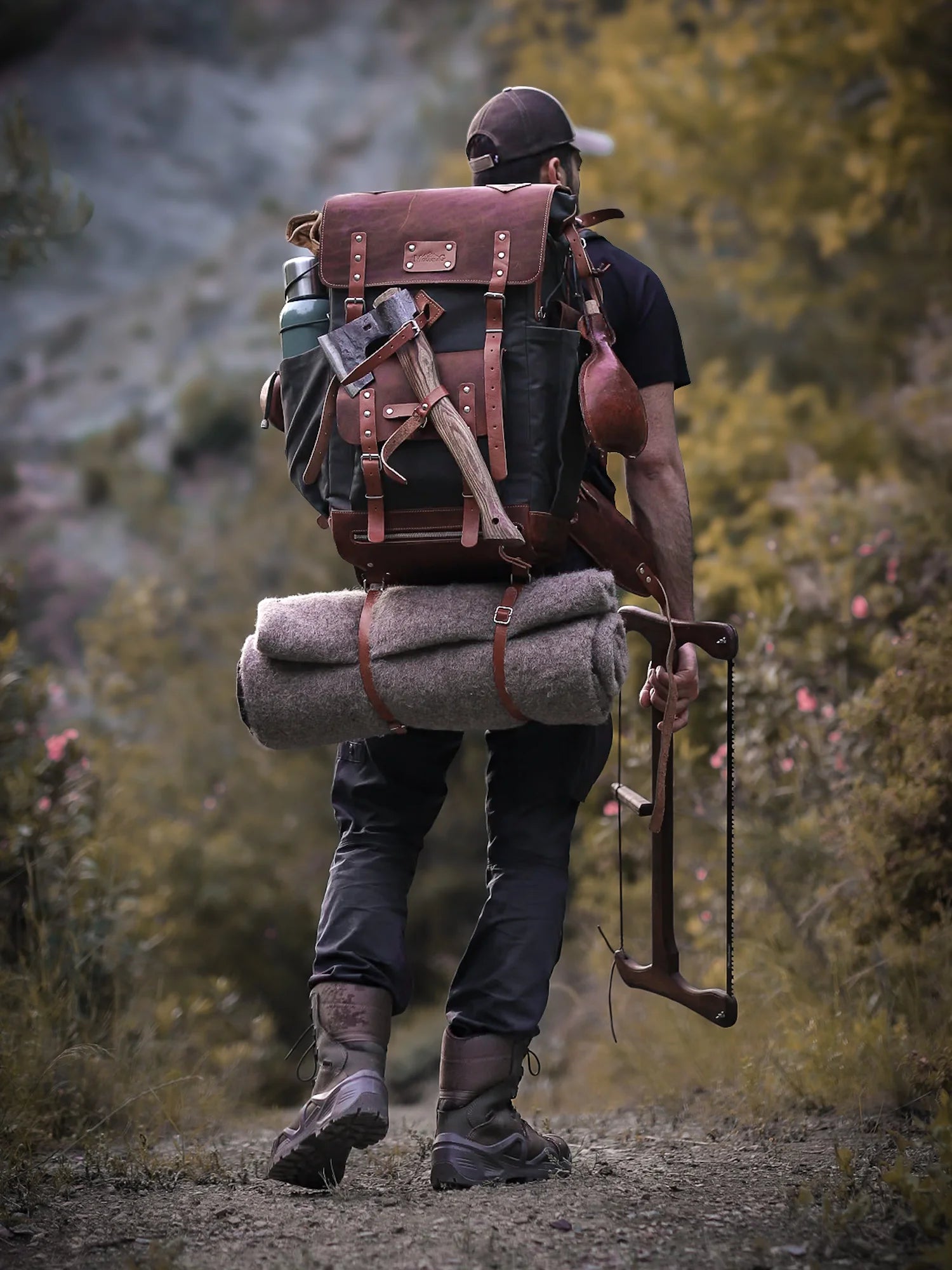 Amanos El Yapımı Hakiki Deri Mumlu Kanvas Bushcraft Çantası