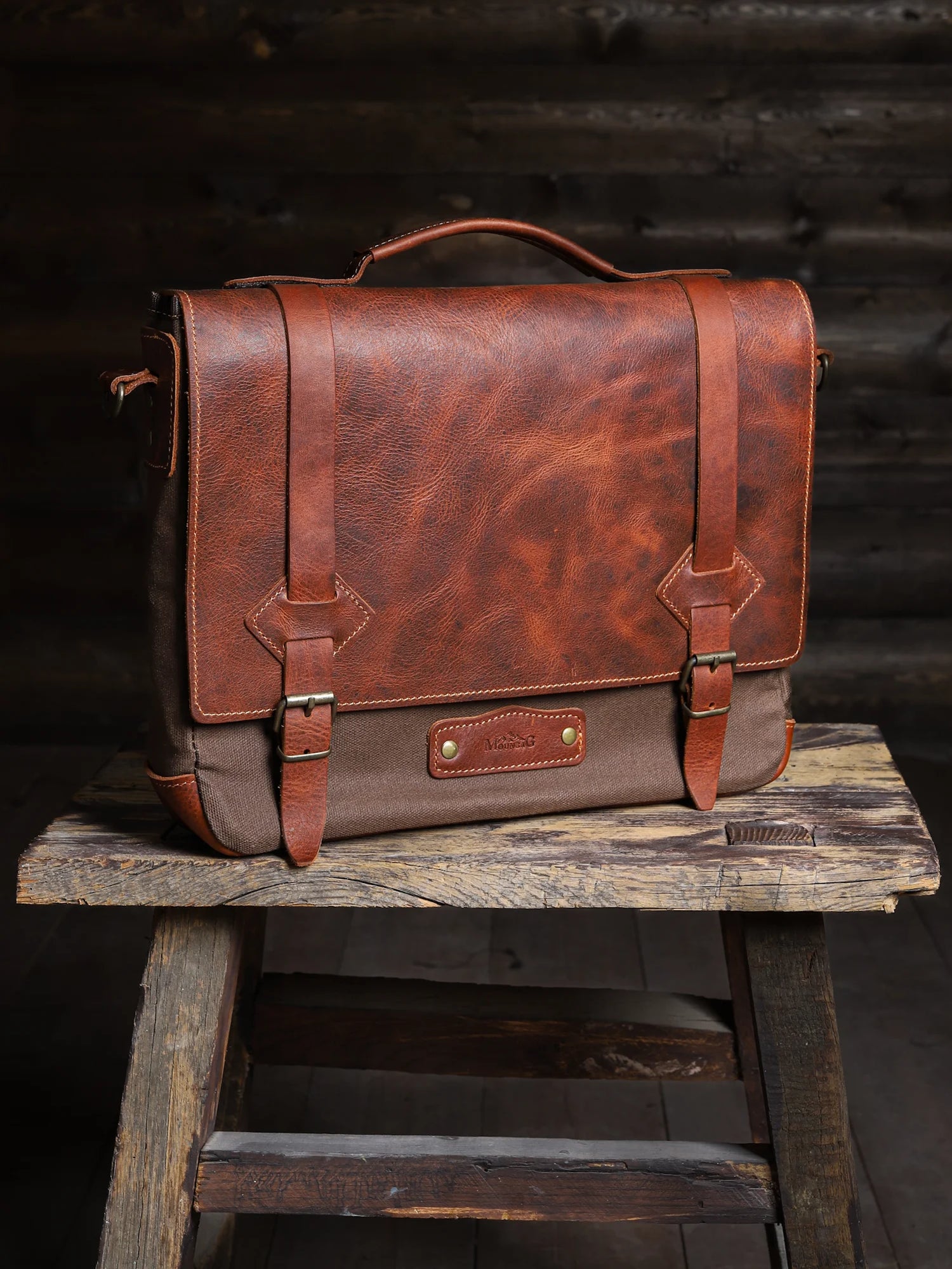 Aspendos Postacı Çantası