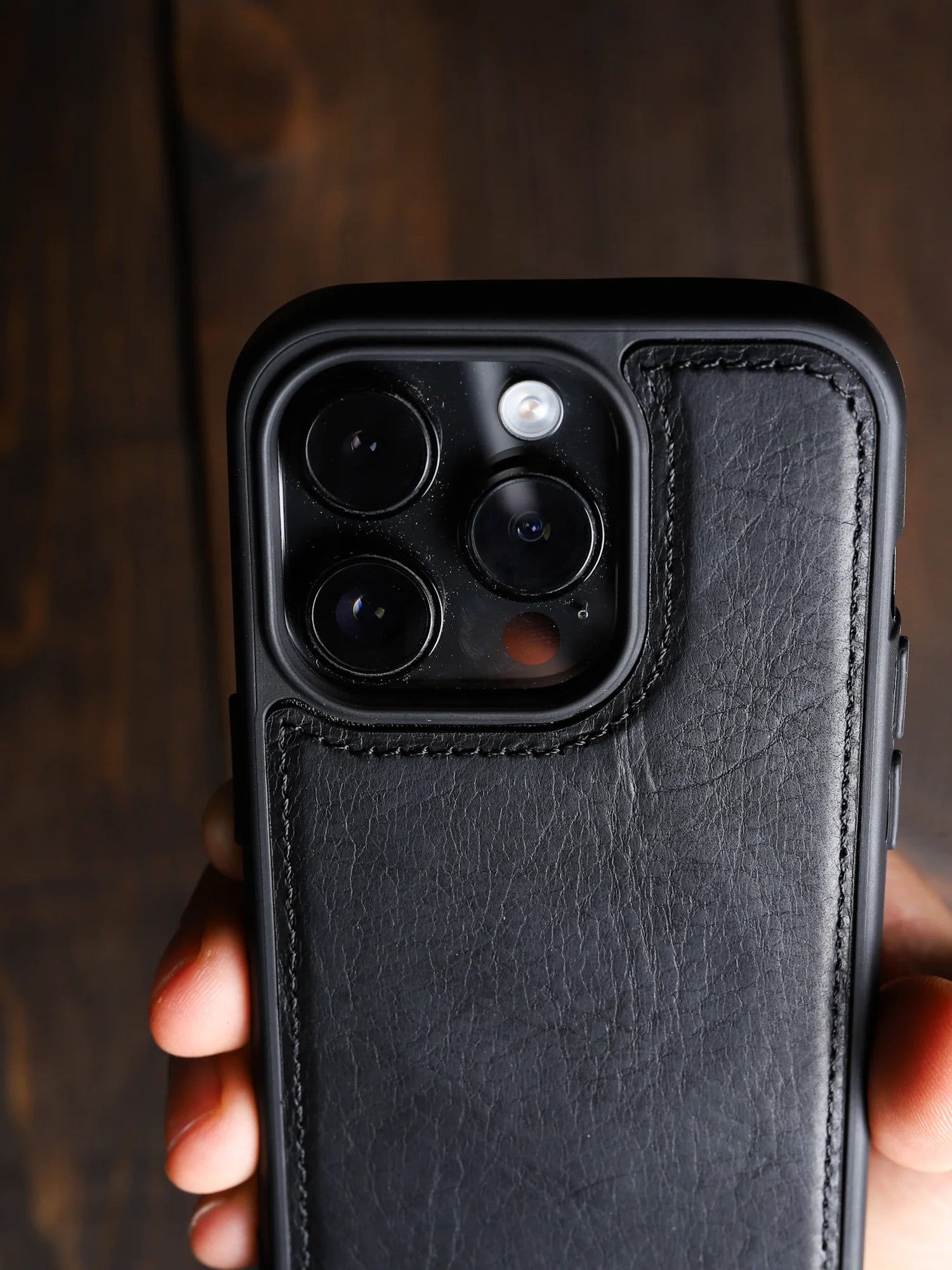 Mora Deri iPhone Kılıfı