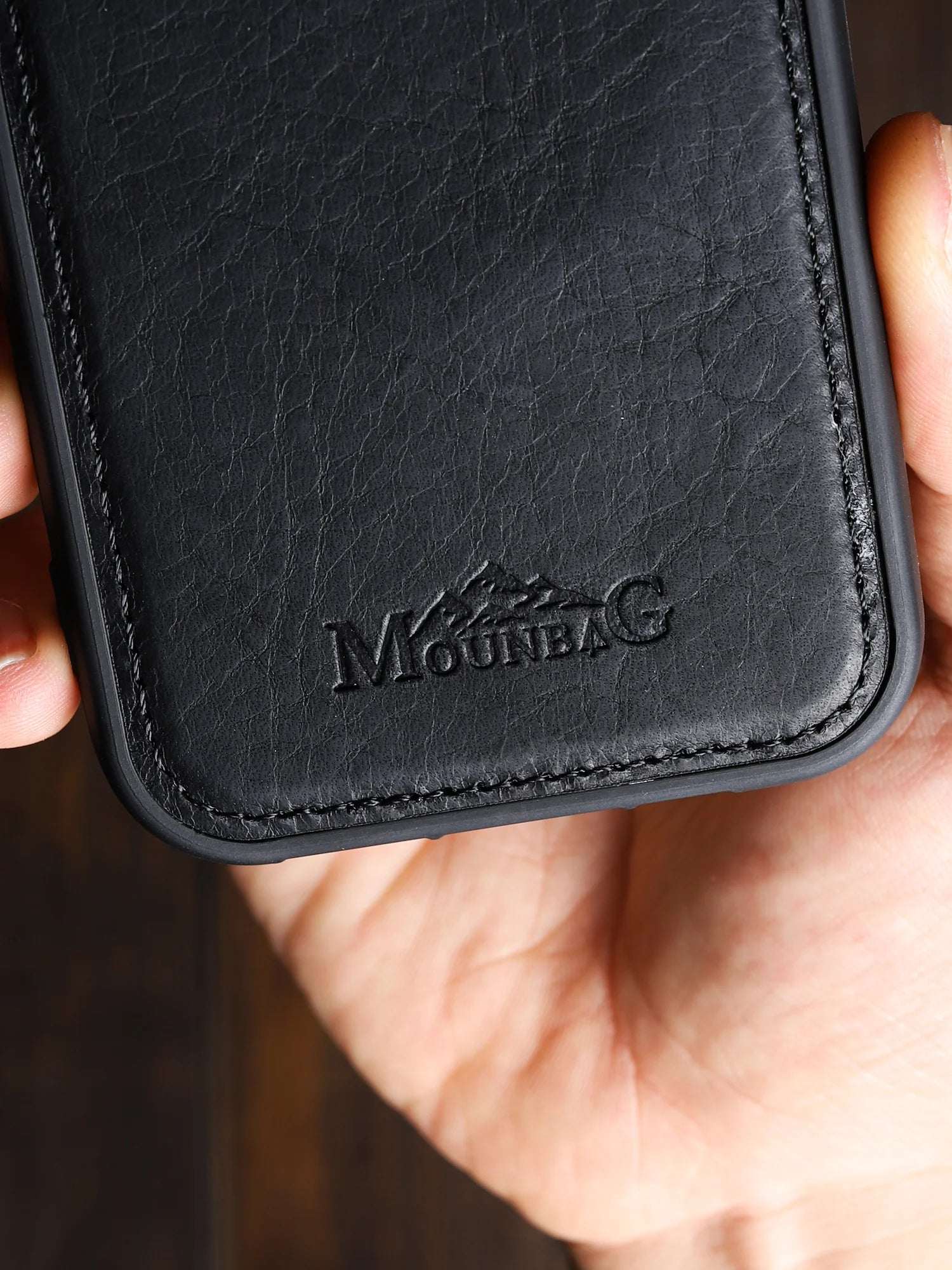 Mora Deri iPhone Kılıfı