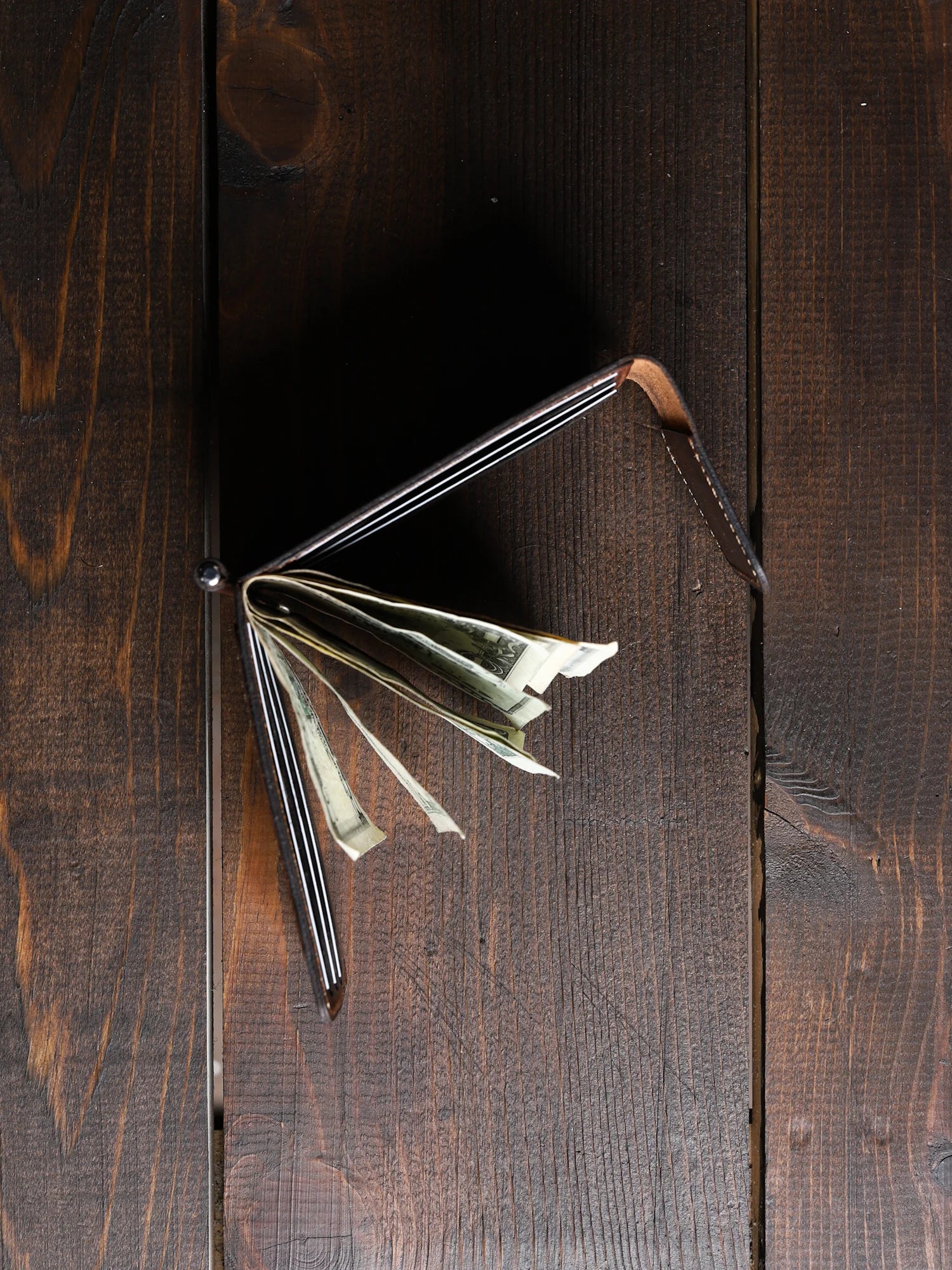 Magnesia Nakit Klipsli Deri Cüzdan