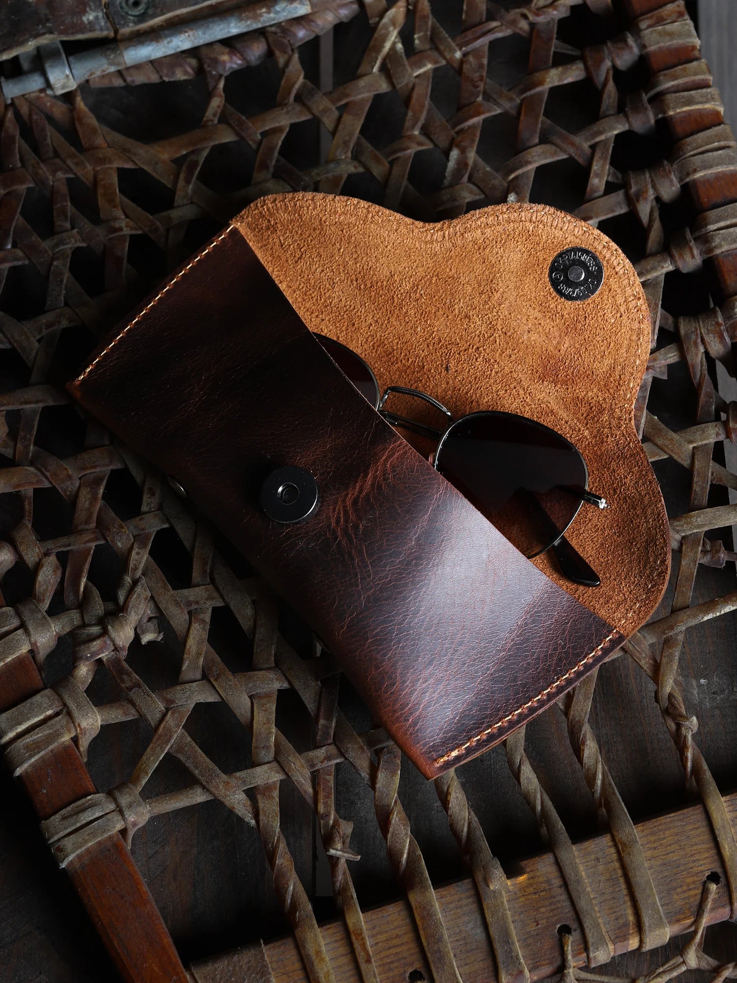 Deri Gözlük Kılıfı