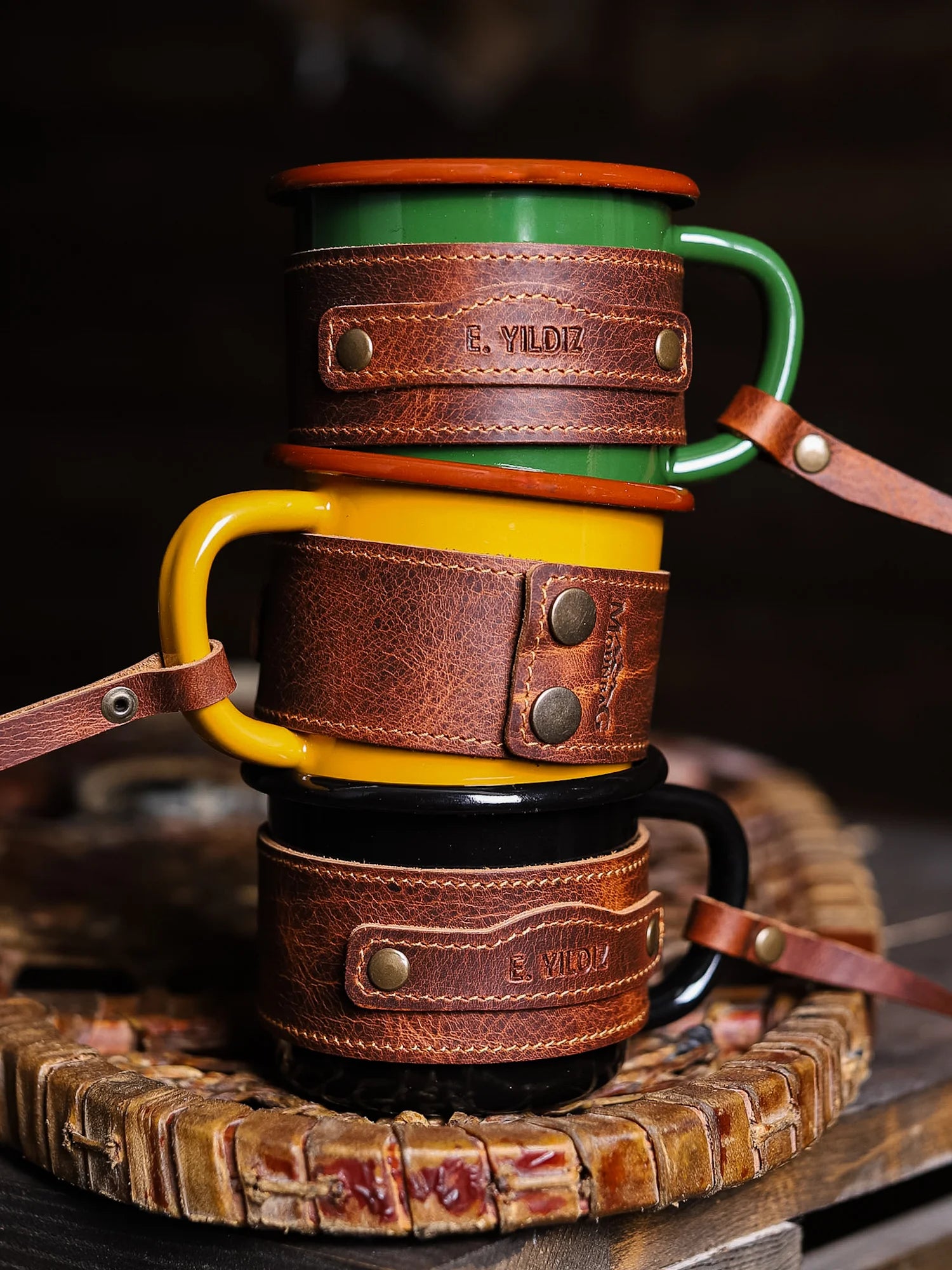 İkili Deri Kaplı Emaye Kupa Bardak Seti