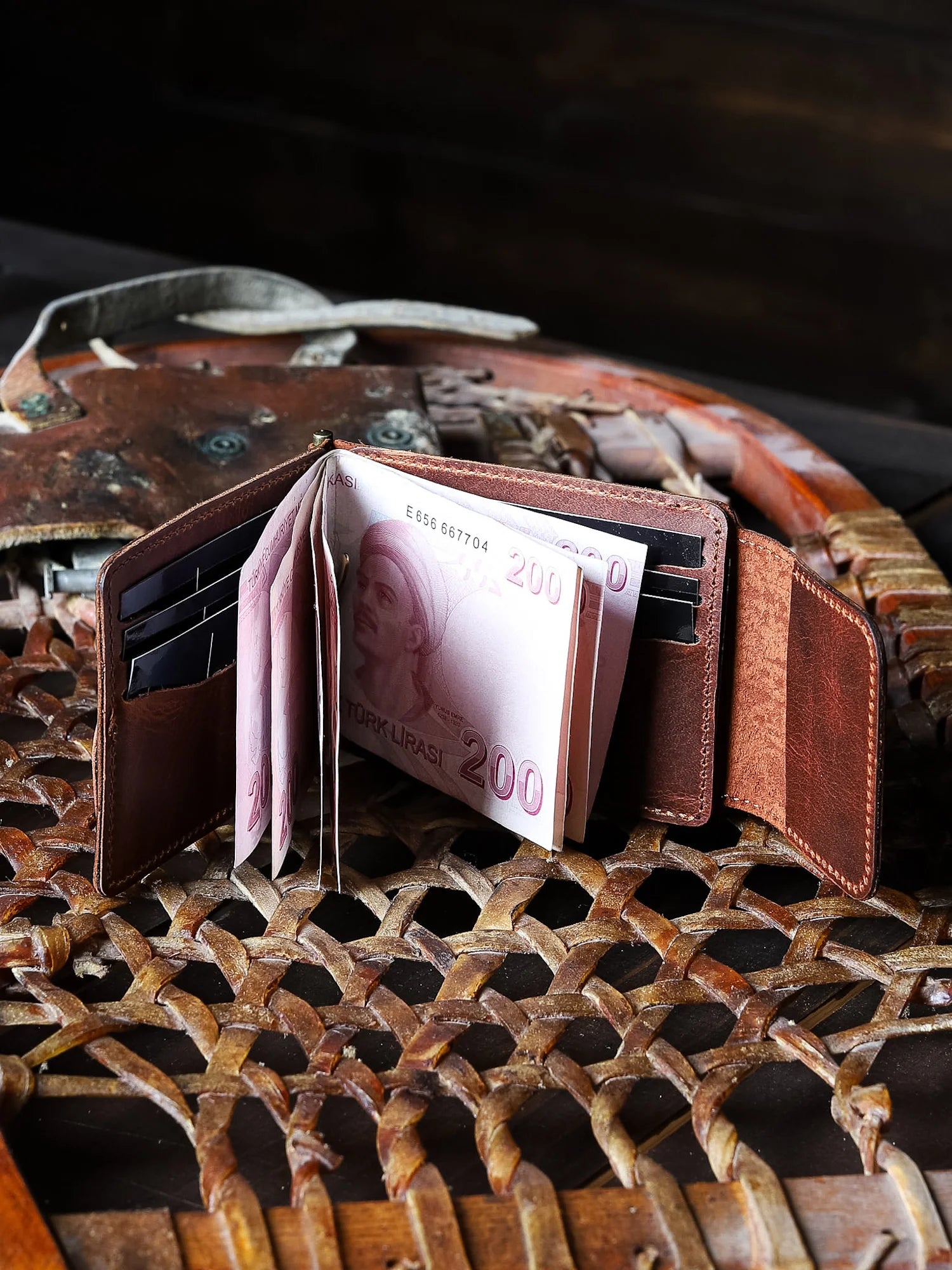 Magnesia Ethnique Nakit Klipsli Deri Cüzdan