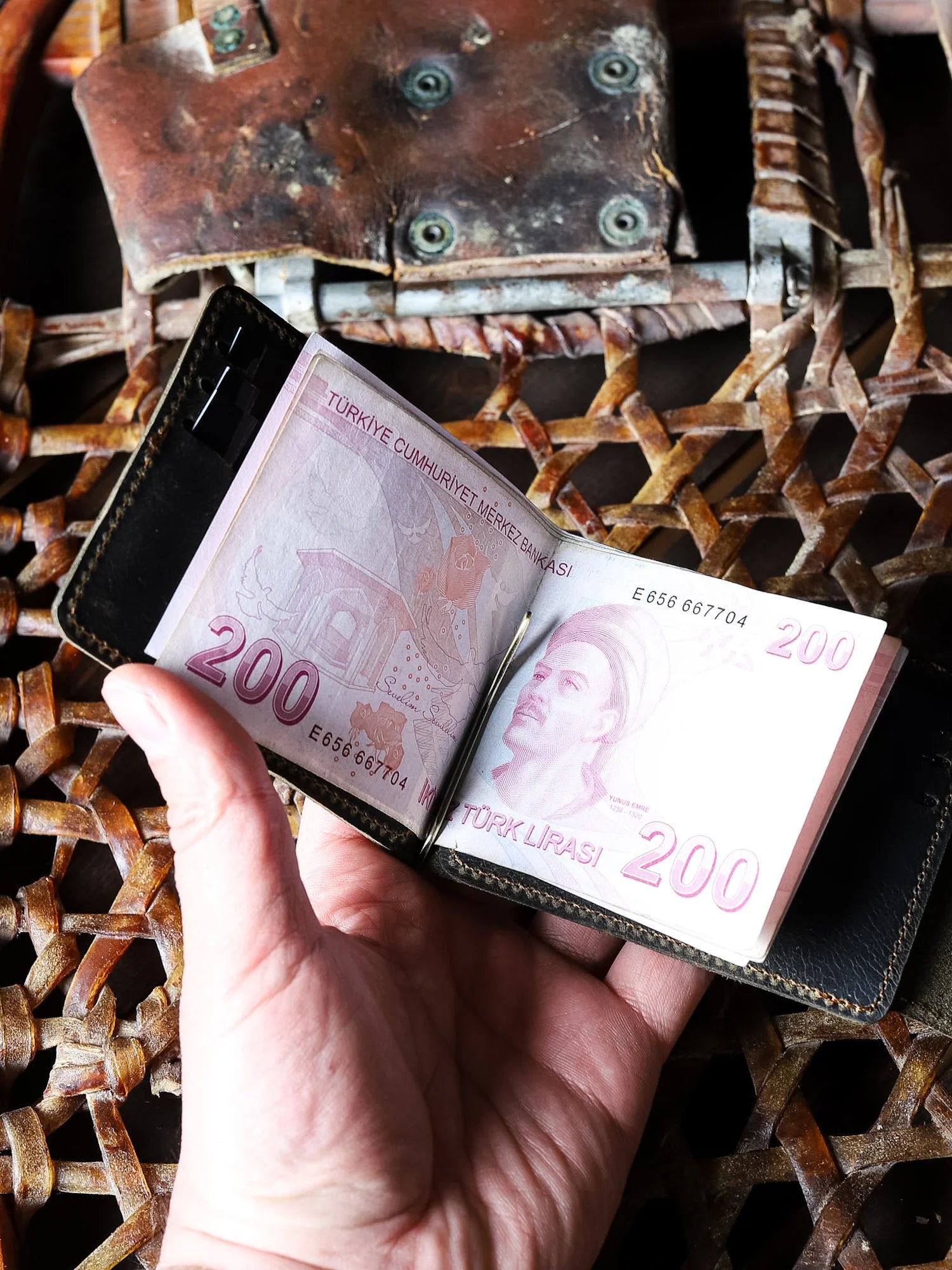 Magnesia Ethnique Nakit Klipsli Deri Cüzdan