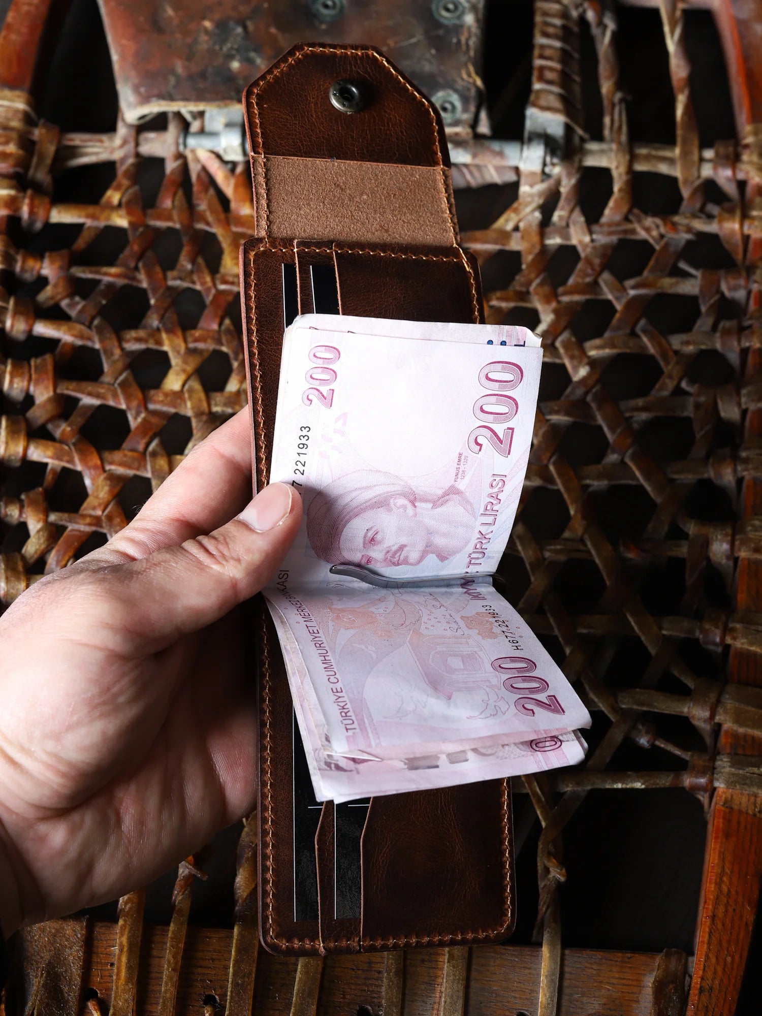 Kastabala Çıtçıtlı Nakit Klipsli Deri Cüzdan
