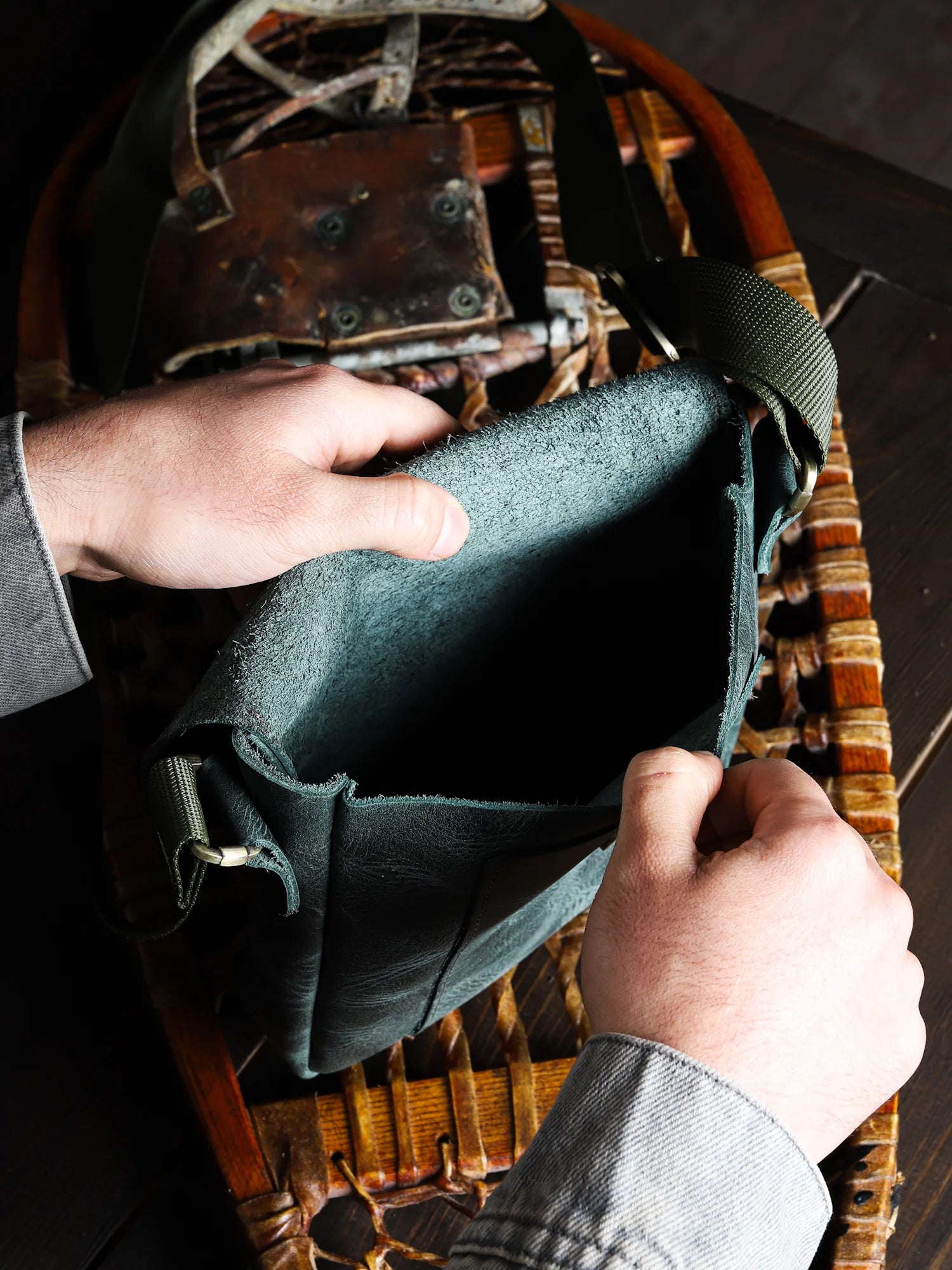 Perge Postacı Çantası