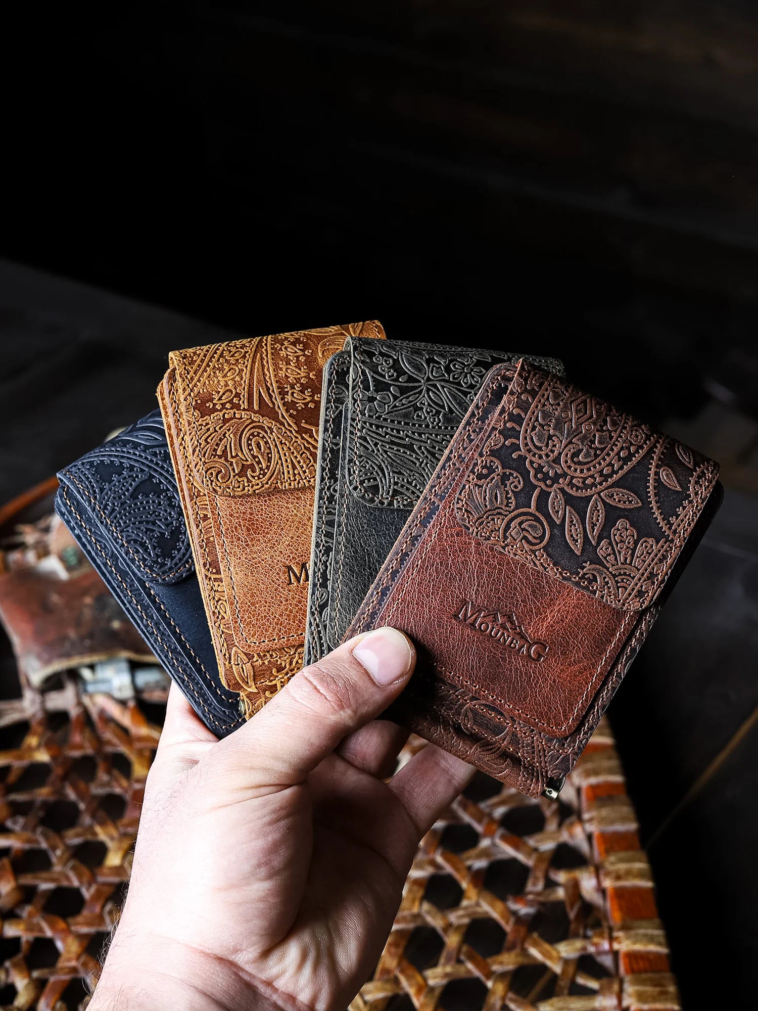 Magnesia Ethnique Nakit Klipsli Deri Cüzdan