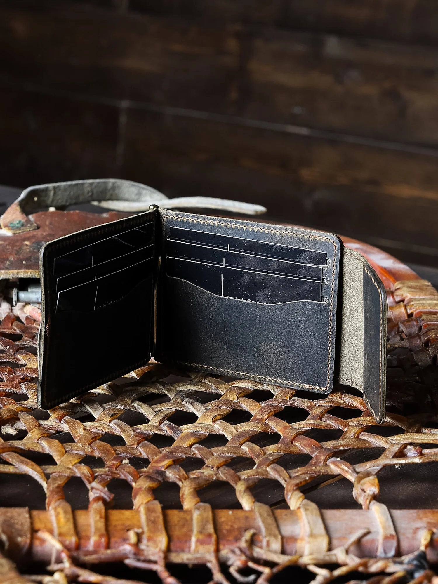 Magnesia Ethnique Nakit Klipsli Deri Cüzdan