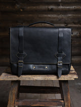 Pergamon Deri Postacı Çantası